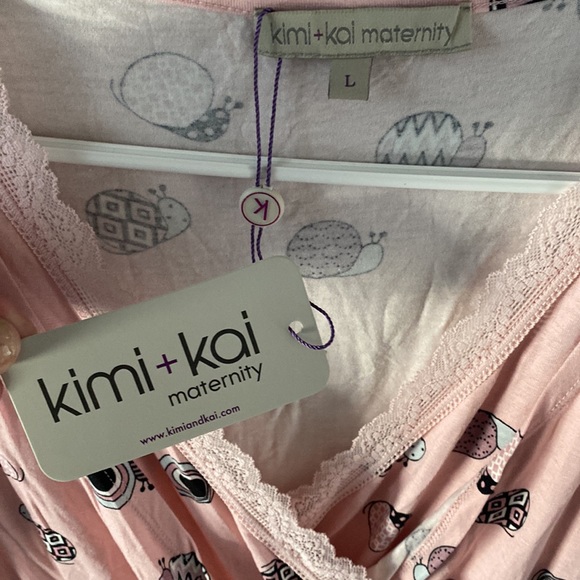 Women’s Pink Maternity Shirt with Snail design - Picture 2 of 3